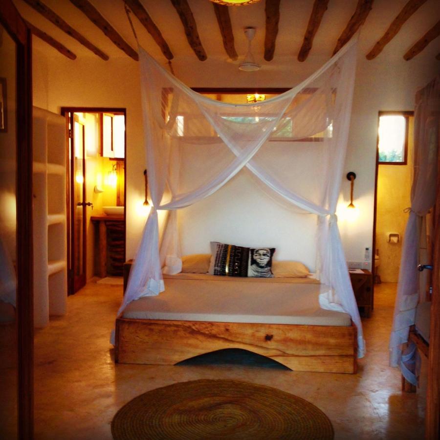 Курортний комплекс Baladin Zanzibar 2*